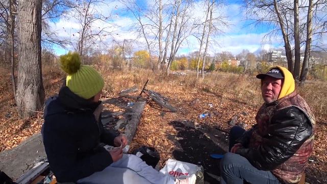 Доброе Утро | Жизнь на улице | Как живут Бомжи | Жизнь бомжей | Посиделки с Бомжами смотреть онлайн