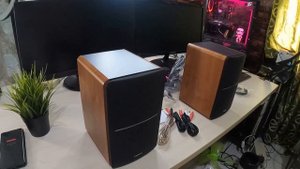 Edifier R1280DBs Unboxing Audio Test Vs Altec Lansing VS4121