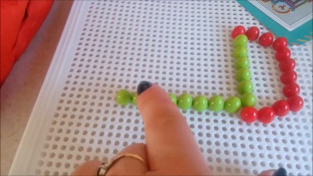 ДЕЛАЕМ УВЛЕКАТЕЛЬНУЮ МОЗАИКУ ВМЕСТЕ С МИРОСЛАВОМ РОМАНОВИЧЕМ, ПОДЕЛКИ СВОИМИ РУКАМИ смотреть онлайн