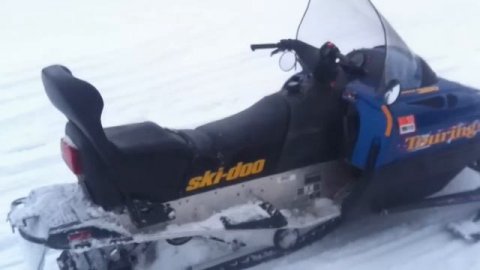 Skidoo 380 Touring walk around