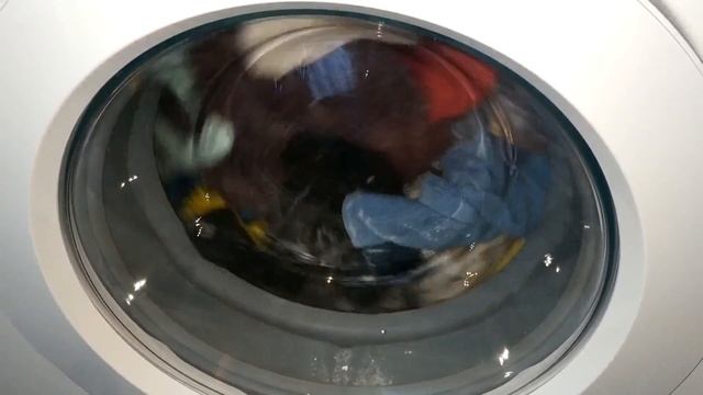 ИДЕАЛЬНО ОТСТИРАТЬ СТАРЫЕ КУХОННЫЕ ПОЛОТЕНЦА ИЛИ БЕЛЬЕ ПРОСТЫМ СПОСОБОМ смотреть онлайн