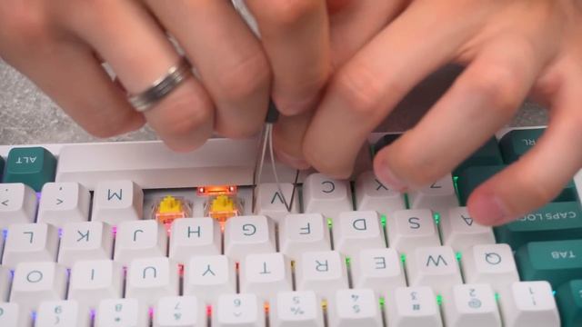 FL.Esports FL680 ? ИДЕАЛЬНАЯ механика до 100 долларов смотреть онлайн