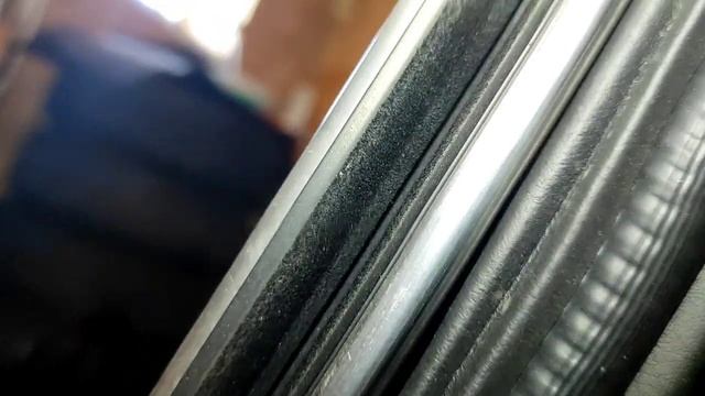 Резинки уплотнения дверей 3-х камерные от 2108 для нивы. смотреть онлайн