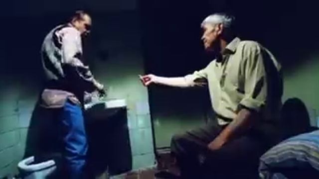 Наседка в камере смотреть онлайн