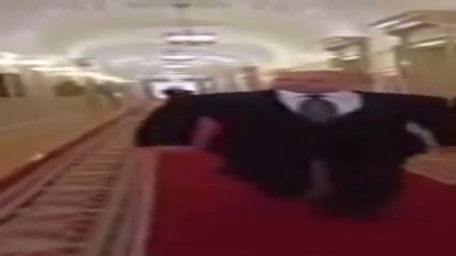 эй, я думаю, у тебя есть что показать смотреть онлайн