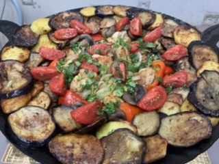 САДЖ С КУРИЦЕЙ И ОВОЩАМИ