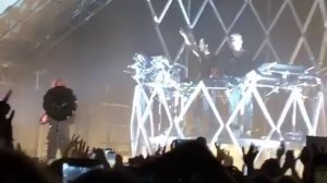 The fans sing 'Happy bithday, Georg' (Tonhalle, Munich, 31.03.17)