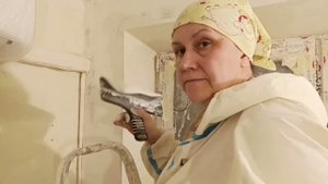 Как шпатлевать откосы окна