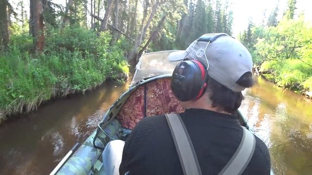 На двух пираньях за таежным хариусом. Ночуем в лодках!!! Открытие летнего сезона 2020г. смотреть онлайн