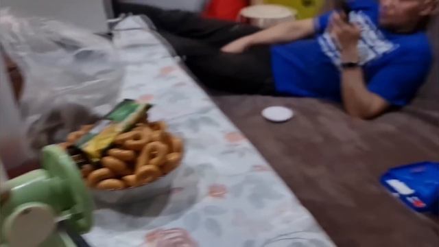 Работа с ягнятами. Ремонт. Чем заняты дети/ Семья Фетистовых смотреть онлайн