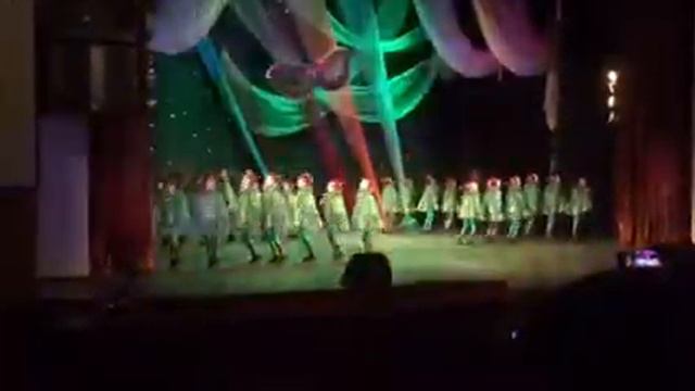 Танцуй в этом доме пеонера
