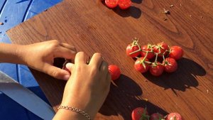 Низкорослый черри томат Стромболино