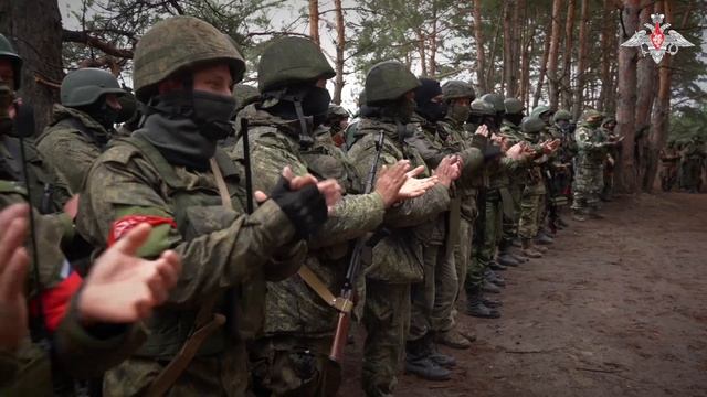 Награждение военнослужащих штурмовых подразделений ЗВО