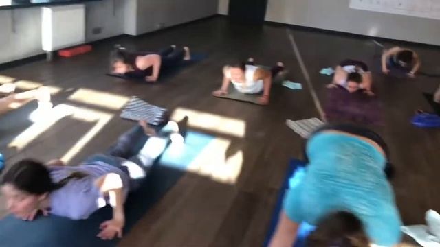 Ashtanga Yoga смотреть онлайн