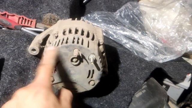 Замена генератора на Приоре с 80А на 135А легко! смотреть онлайн