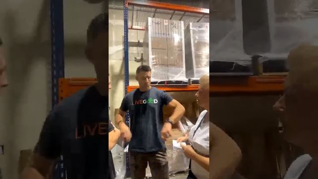 ВСТРЕЧА НАШЕГО ПАРТНЁРА ЕЛЕНЫ КЛЯЙН С СОУЧРЕДИТЕЛЕМ КОМПАНИИ РАЙН ГУДКИН В Г.ЮПИТЕР, ШТАТ ФЛОРИДА. смотреть онлайн