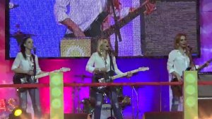 Лицей - Она не верит больше в любовь