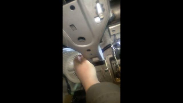 как снять моторчик печки Nota E12