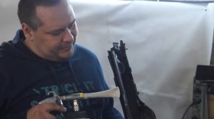 Убираем скрип пластика из под жабо, стекла на авто тойтки