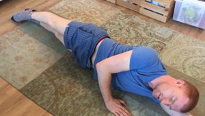 Плавание на боку