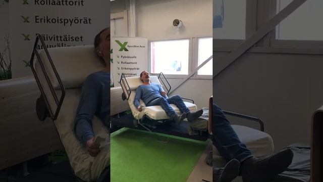 Кровать для пожилых или людей ограниченных в движениях. смотреть онлайн