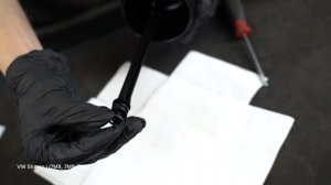 How to change oil filter and engine oil on VW SHARAN 1 [TUTORIAL AUTODOC]