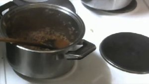 КАНЕЛОНИ С МЯСНОЙ НАЧИНКОЙ И СОУСОМ БЕШАМЕЛЬ.