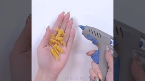 Как сделать новогодние игрушки своими руками? Новогодние игрушки на елку из макарон