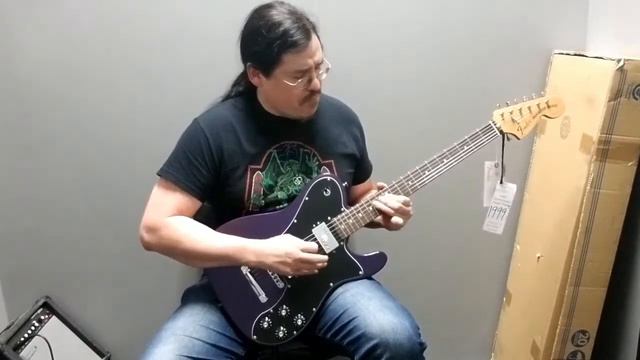 Demo of the Fender Kingfish Telecaster Deluxe смотреть онлайн