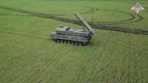 Кадры совместной боевой работы ЗРК «Бук-М3» и «Бук-М2»