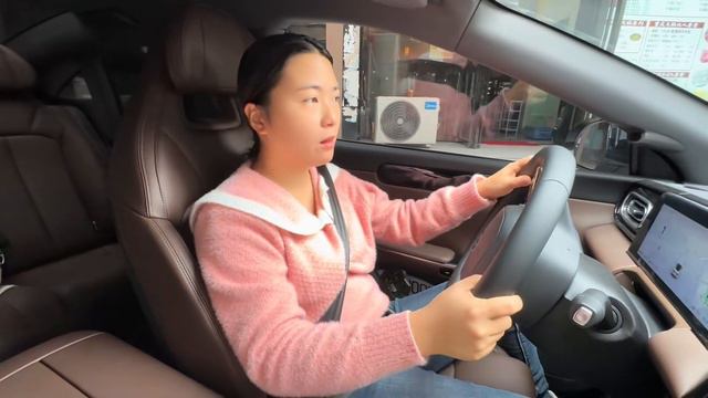 小九说出家人对老谭的真实看法，不管错与对，只要他回来都欢迎 смотреть онлайн