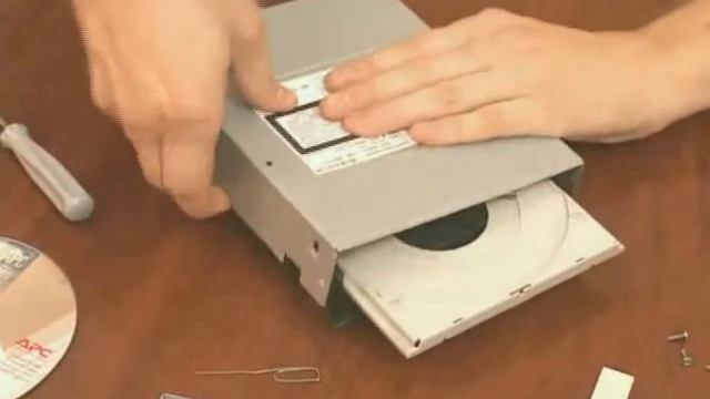 Очистка привода от осколков смотреть онлайн