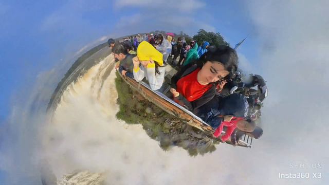 Национальный парк Игуасу - одно из чудес Латинской Америки. Глотка дьявола - Водопады Аргентинa. смотреть онлайн