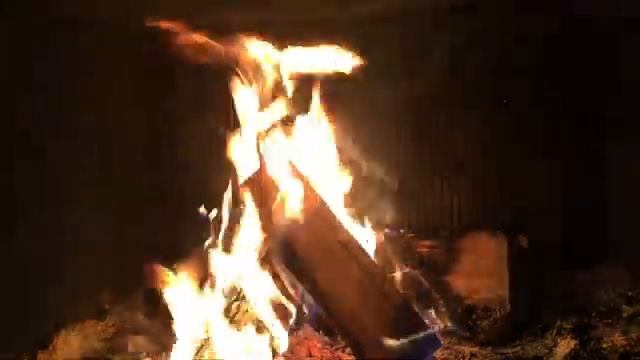Камин 2 Часа, Успокаивающее Видео, Звук Костра, Релакс, Огонь, Природа, Медитация 2023, треск костр смотреть онлайн