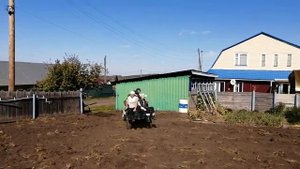 минитрактор с центробежным сцеплением.