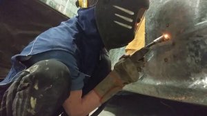 Завареваем дыры от споттера.