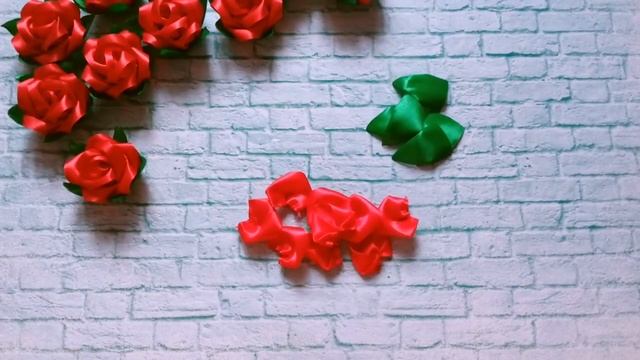 МК как сделать розу из ленты 2,5 см/ DIY how to make a rose from satin ribbon 2.5 cm