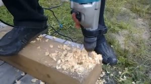Сверление дерева различными видами перовых свёрел.