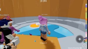играю  в башню ада в roblox