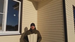 Отделка фасада дома виниловым сайдингом