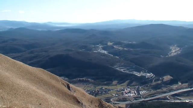 Mongolfiera sotto il monte Nanos смотреть онлайн