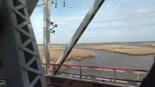 18.04.2023. Россия. Ростовская область. Река Маныч