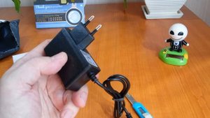 Распаковка. Блок питания на 3В, 1А на AliExpress.