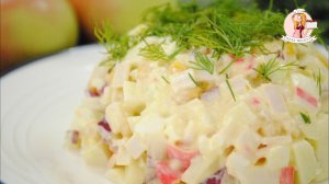 САЛАТ с КРАБОВЫМИ ПАЛОЧКАМИ и ЯБЛОКОМ: простой, сочный, вкусный