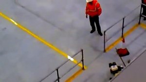 Сигнальная напольная разметка на складе и производстве