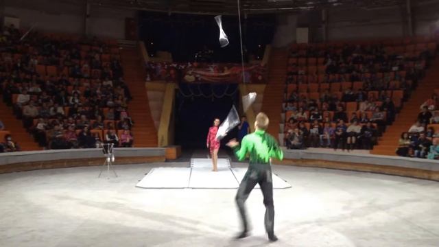 Виктор Шустов (жонглер) смотреть онлайн