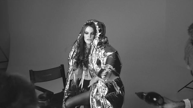 Suns Iconic Capsule FW22 by Anna Dello Russo смотреть онлайн