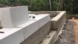 Фундамент под дом из газоблока.Как правильно смонтировать первый ряд !!!