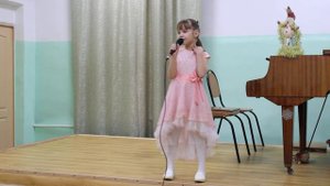 Алиса Степанова, песня "Маленькая девочка"