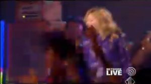 madonna-  hung up live koko 15 /11/2005